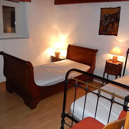 Holiday home Maison De Henri Et Michele
